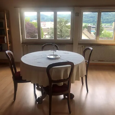 1-room Under Roof With View Appartement